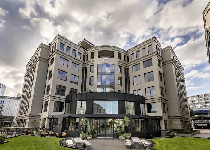 Boutique hotel only: Qt Auckland